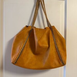 Stylish Tan Leather Tote Bag
